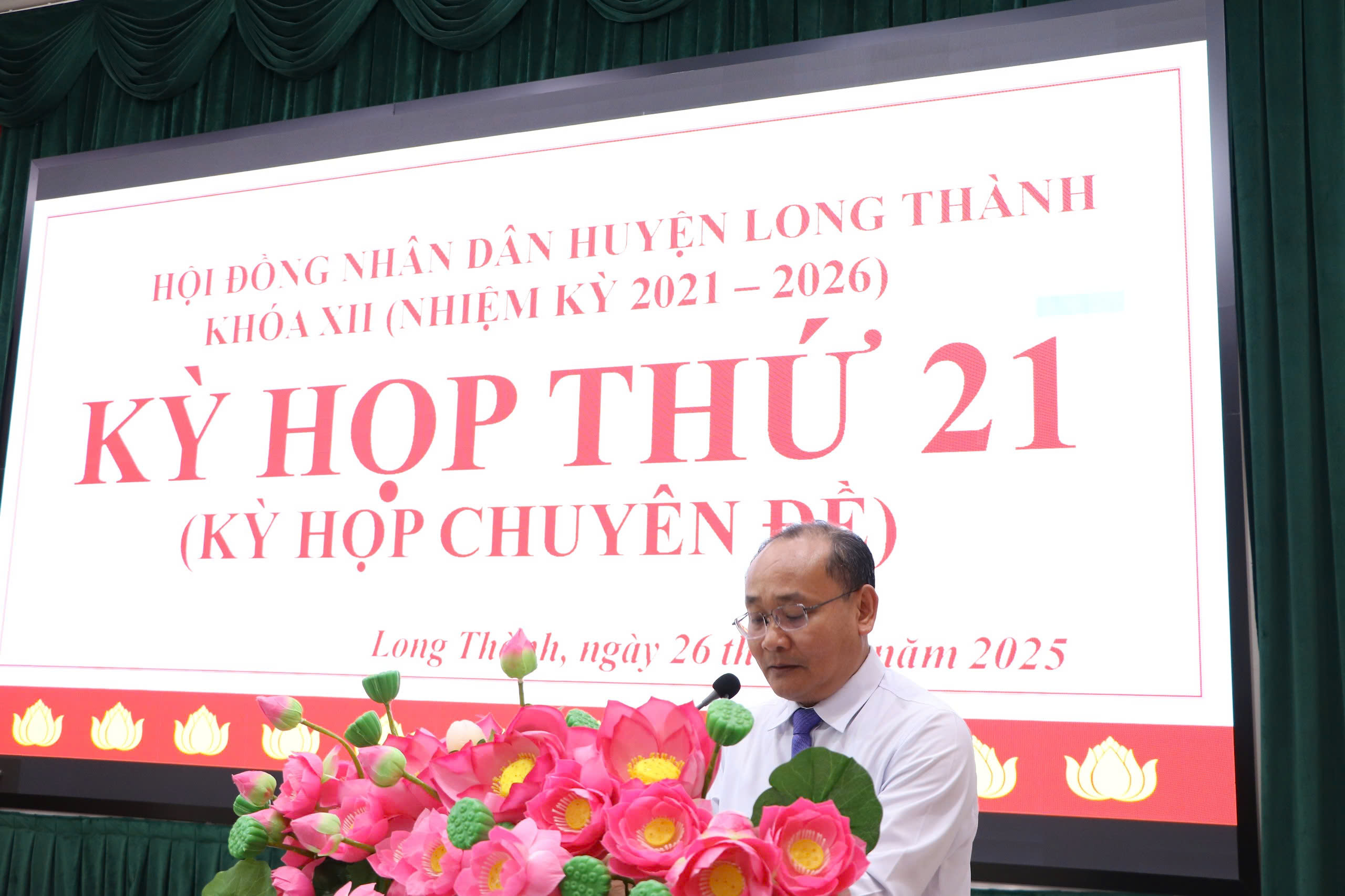 060525.hdnd.KH21LT.1.jpg