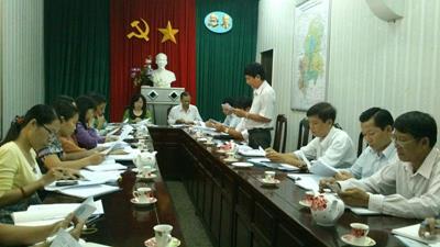 Quang cảnh buổi giám tình hình thực hiện trợ giá xe buýt từ NSNN trên đại bàn tỉnh do bà Quách Ngọc Lan TB KTNS chủ trì.jpg