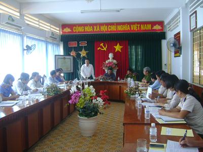 hiNH BT 99.jpg