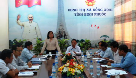 Ban Pháp chế HĐND tỉnh giám sát công tác ban hành văn bản quy phạm pháp luật và phổ biến, giáo dục pháp luật.