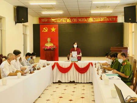 Ban pháp chế: Thẩm tra dự thảo Nghị quyết trình tại kỳ họp thứ 4 (kỳ họp chuyên đề)