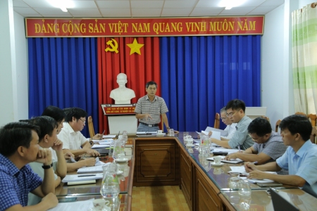 cảnh họp
