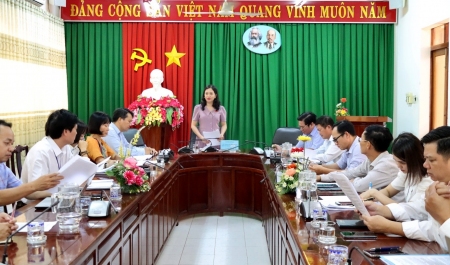 Ảnh ĐBQH GS tại trường CĐBP