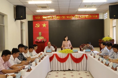 CHỊ HẰNG HỌP TT
