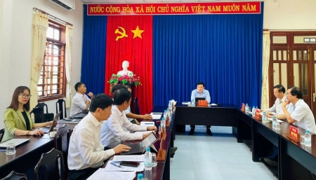 tiếp dân t 8
