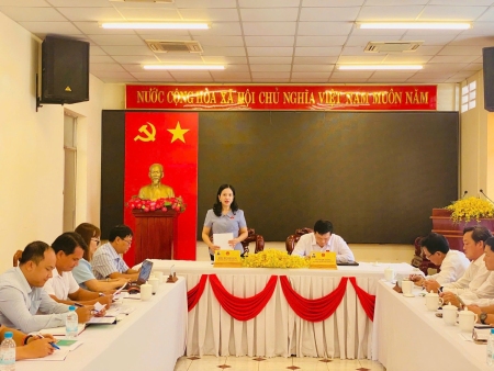 Đoàn đại biểu Quốc hội tỉnh Bình Phước làm việc với Công ty Điện lực Bình Phước trước kỳ họp thứ 9, Quốc hội khoá XV.