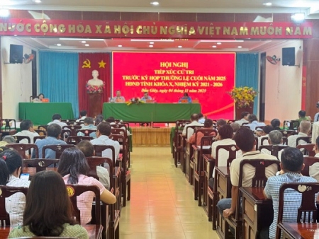 Tiếp xúc cử tri tại xã Dầu Giây trước kỳ họp thường lệ cuối năm 2025, HĐND tỉnh của Tổ đại biểu số 05