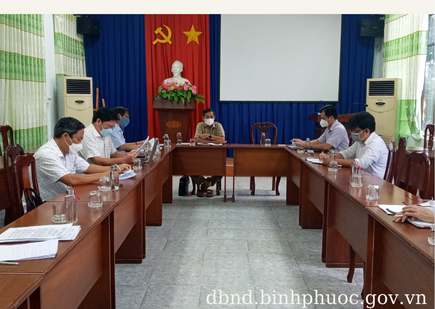 Đoàn giám sát làm việc tại Sở Tài nguyên và Môi trường