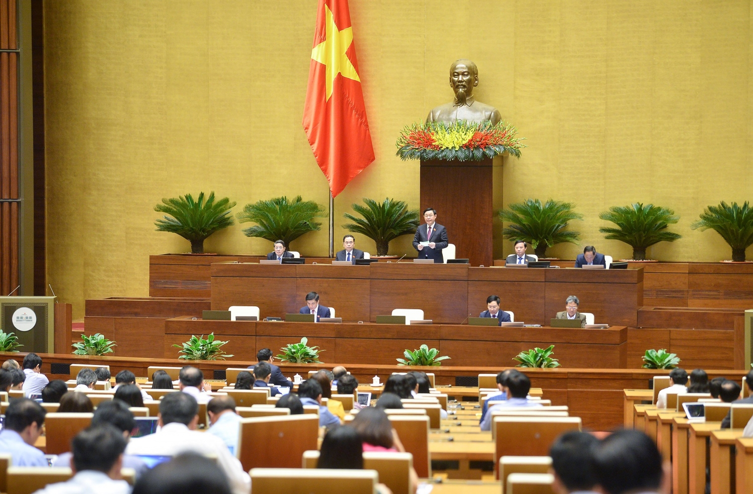10 6 ct Qh vuong dinh hue