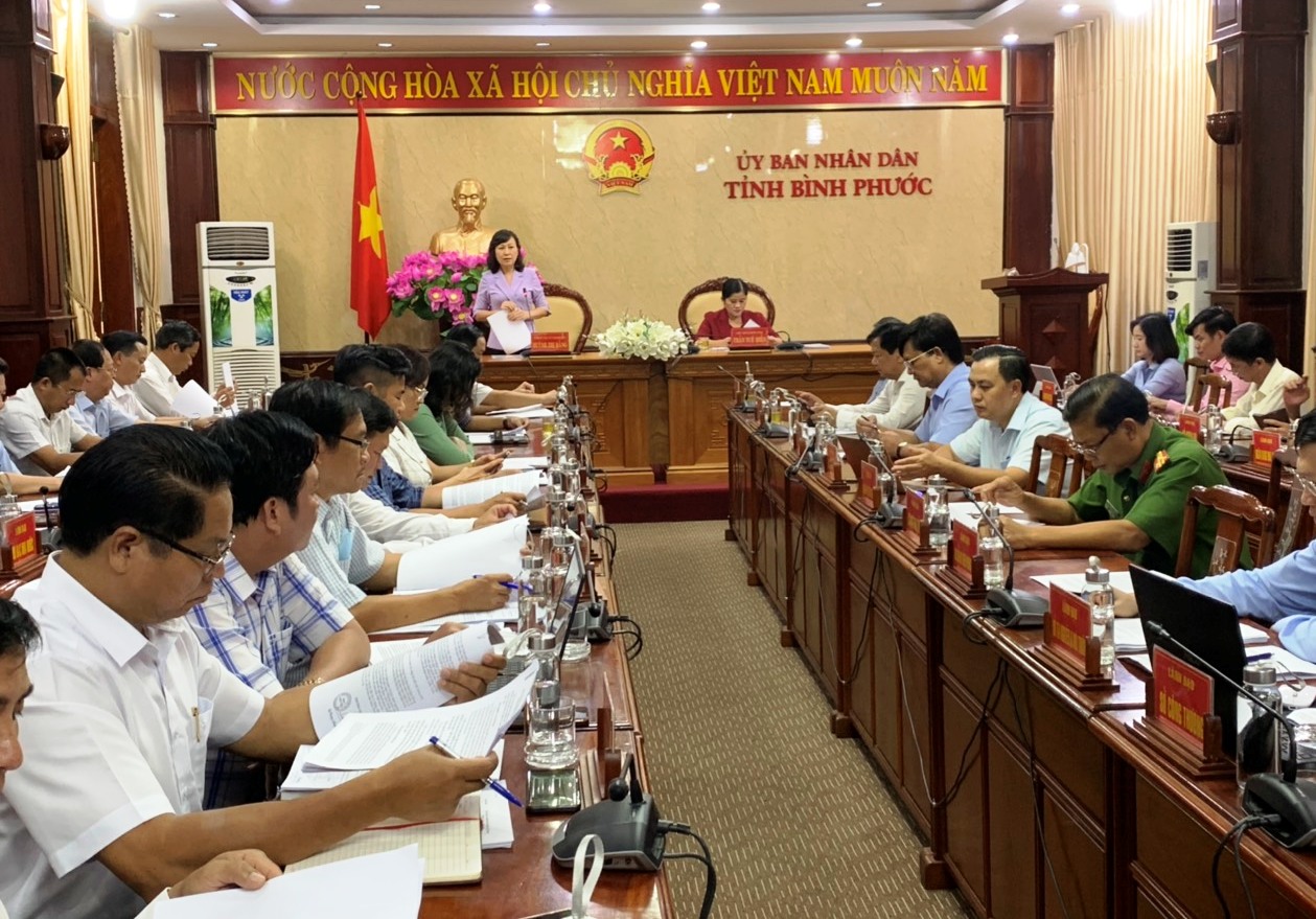 Đoàn giám sát của Thường trực HĐND tỉnh làm việc với UBND tỉnh để giám sát tình hình triển khai và kết quả thực hiện Nghị quyết của HĐND tỉnh về kế hoạch phát triển kinh tế - xã hội 6 tháng đầu năm 2022