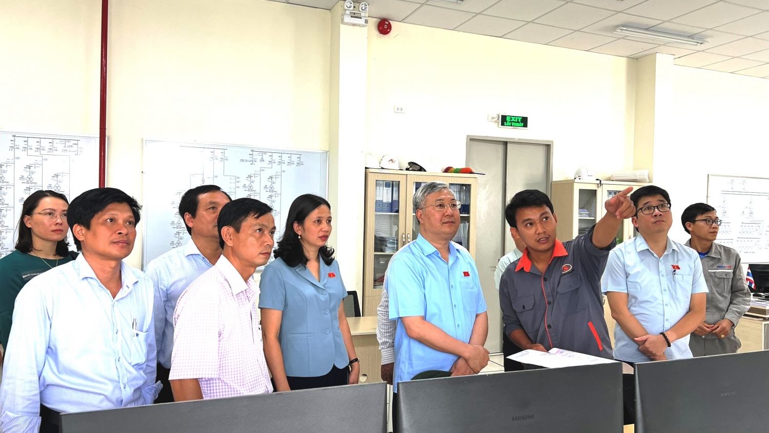 28 6 khao sat điện năng lượng Mặt trời Lộc Ninh