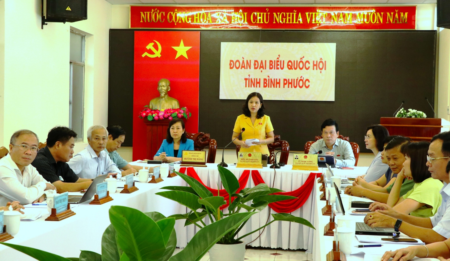 chat van bo cong an
