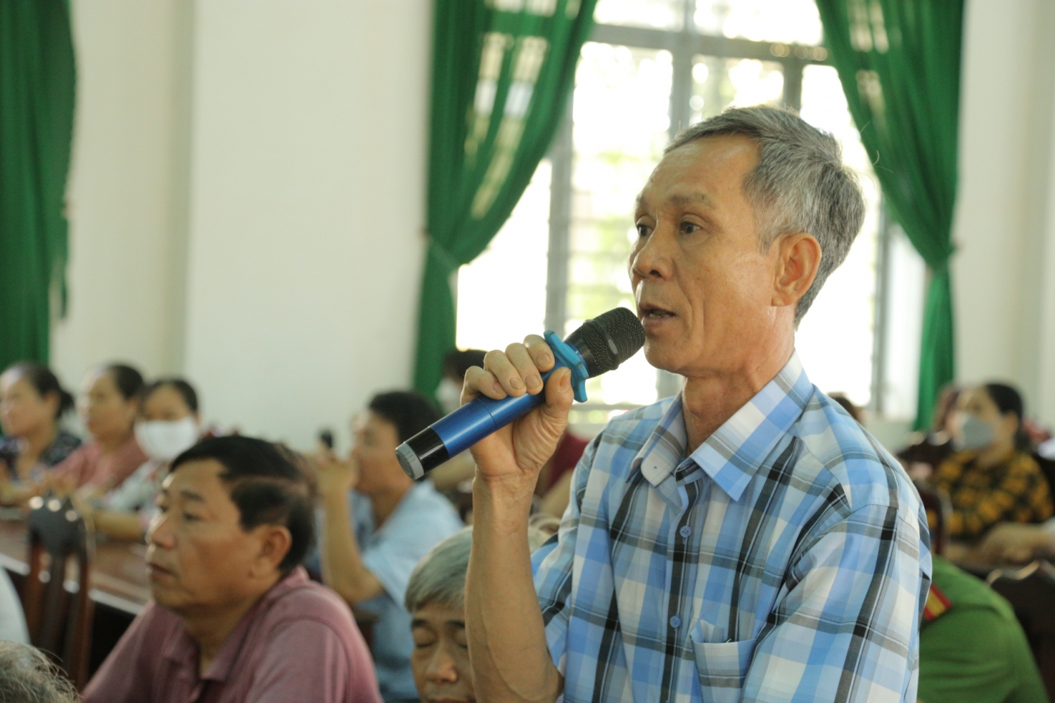 cu tri dong phu