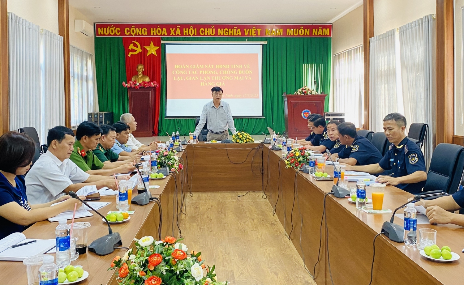 vũ long sơn