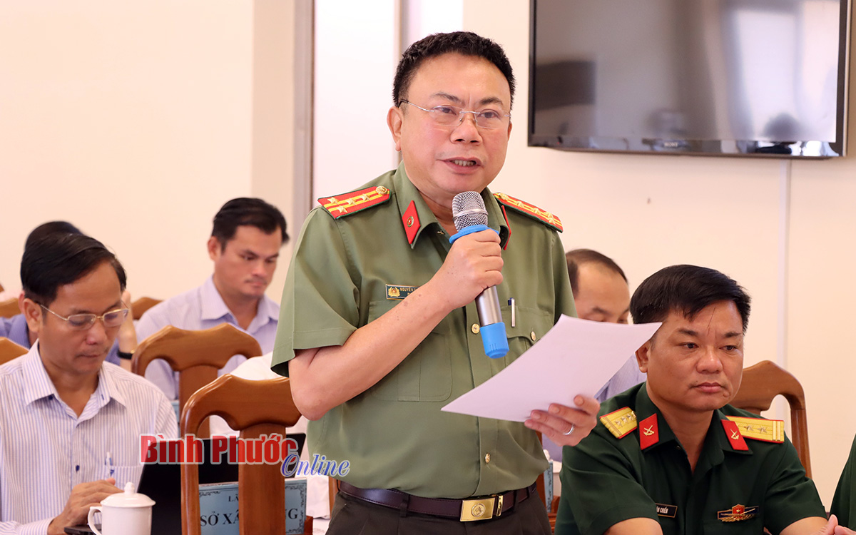 anh lay y kien 5