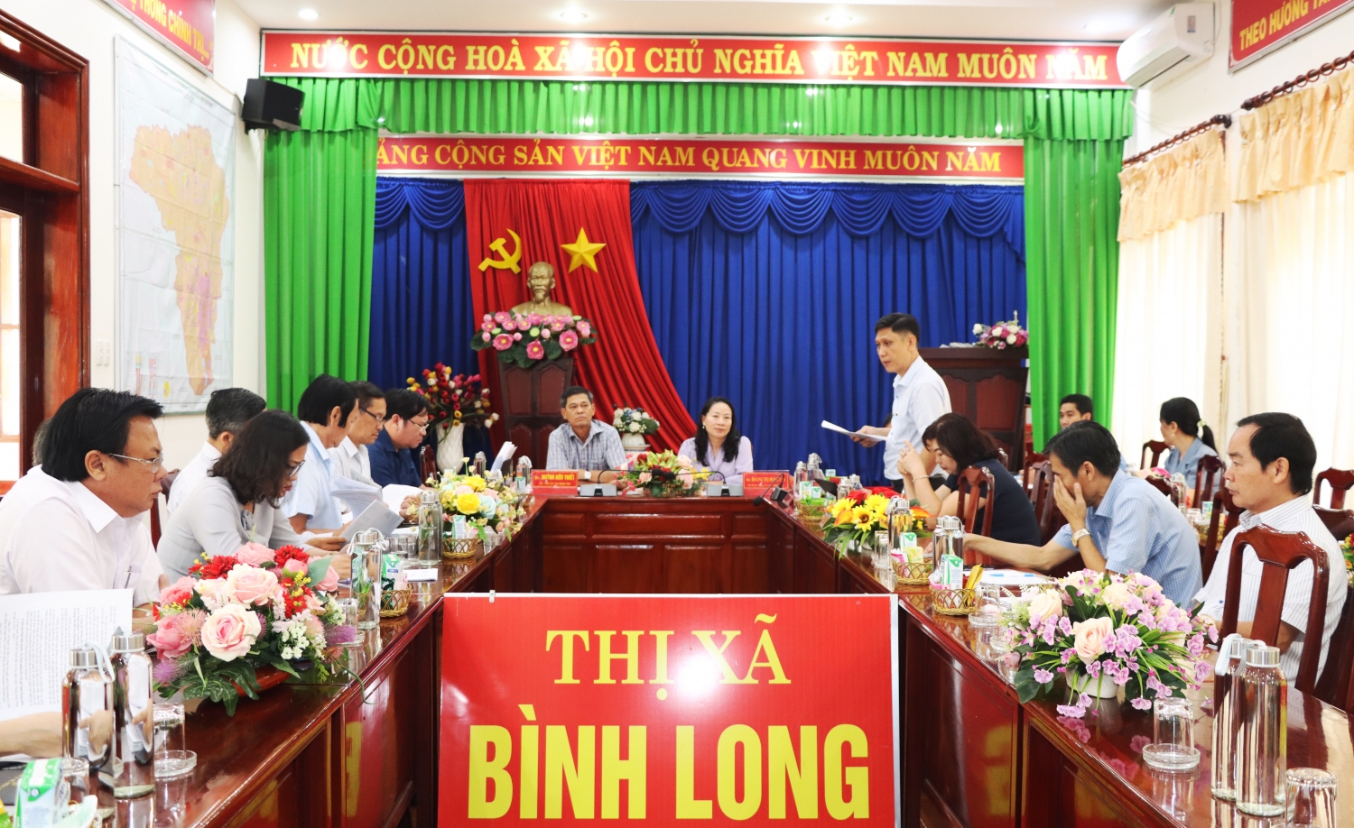 giám sát binh long 4