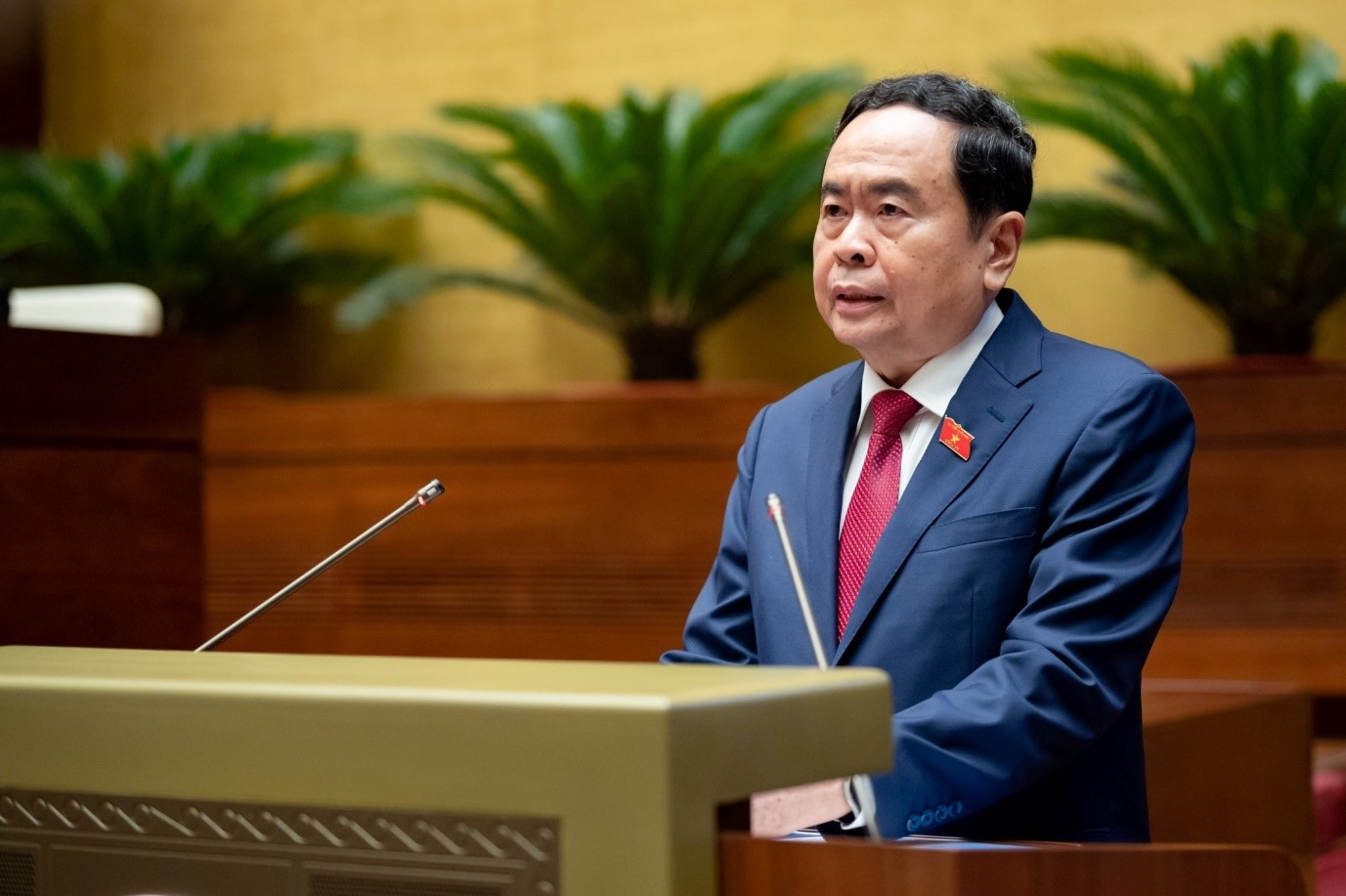 trực tuyến 3