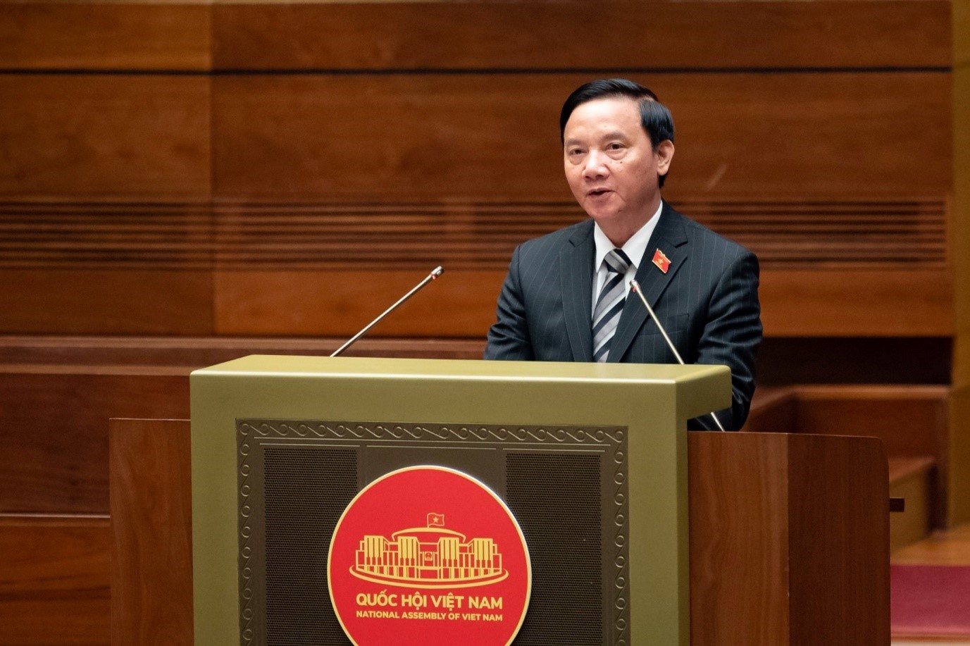 trực tuyến 4