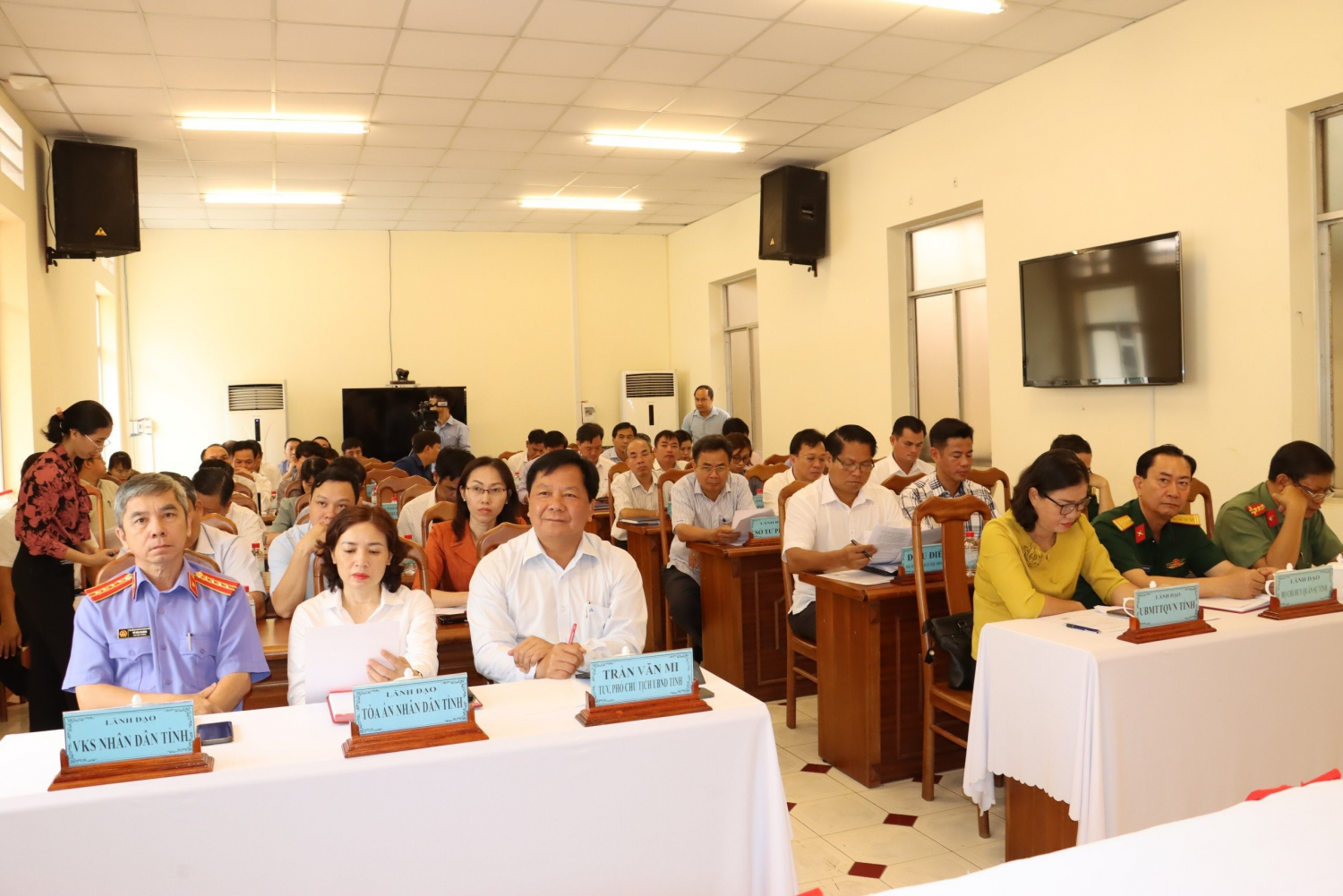 Hội nghị 1