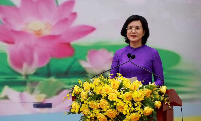 Trần Tuyết Minh (2)