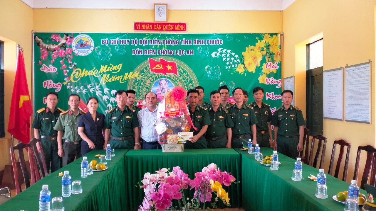 chúc tết lộc Ninh 1