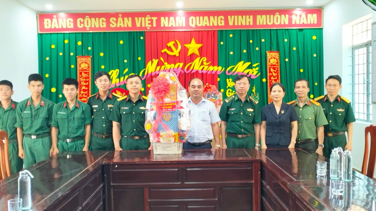 chúc tết lộc Ninh 7