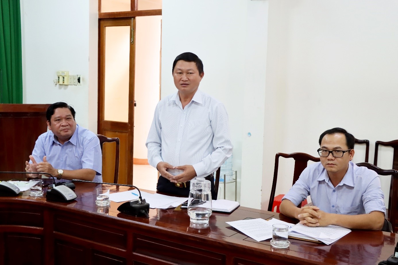 Ảnh ĐBQH GS tại trường CĐBP 2