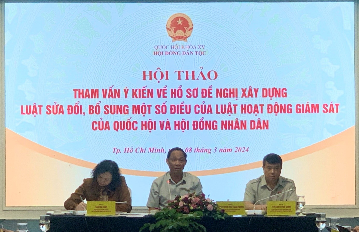 Ảnh ĐBQH họp Hội nghị cho ý kiến 1
