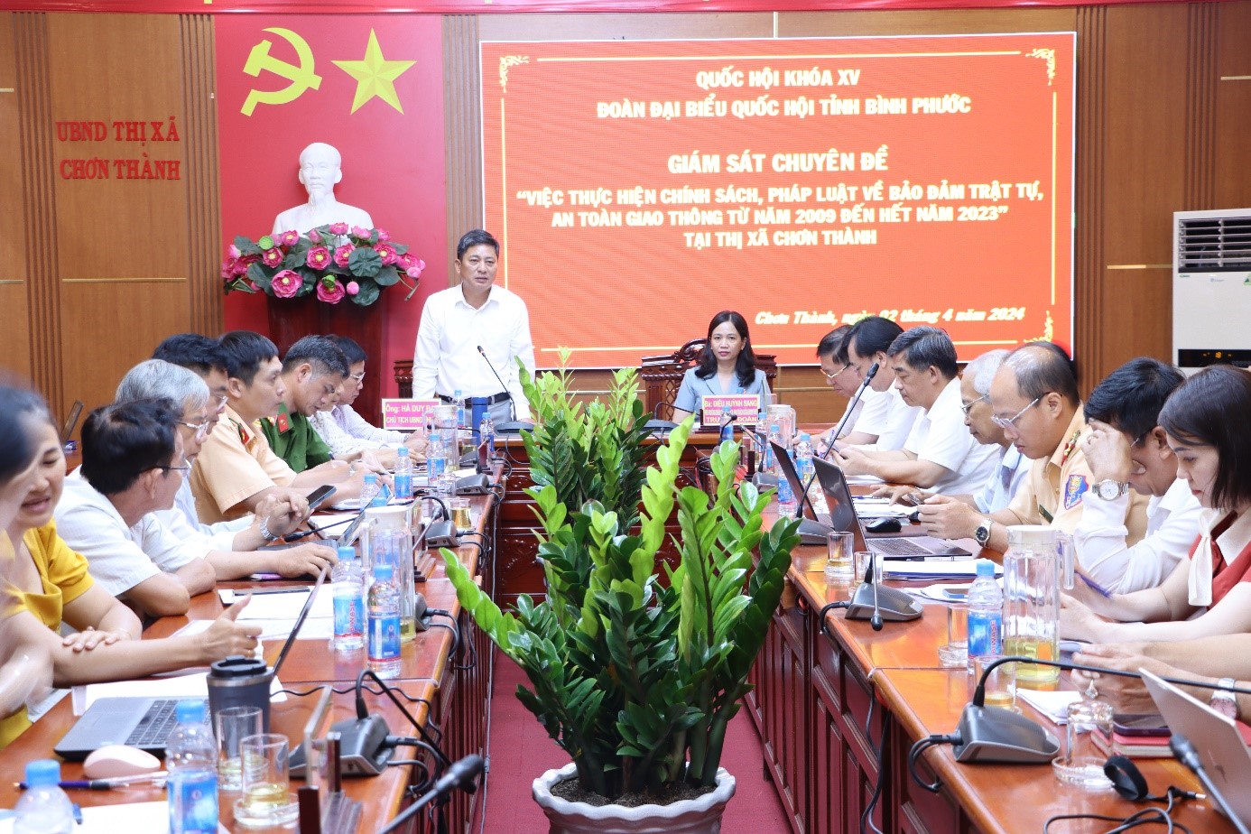 chủ tịch ubnd chơn thành
