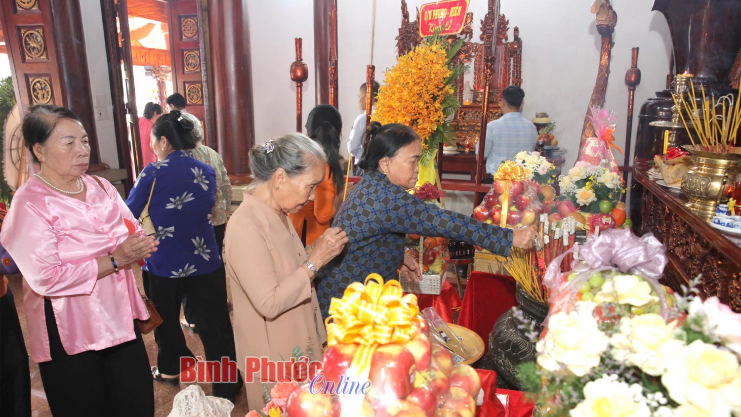 giỗ tổ 12
