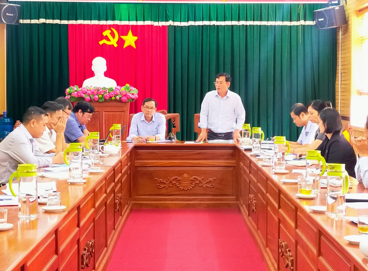 nguyễn vieethj hoàng
