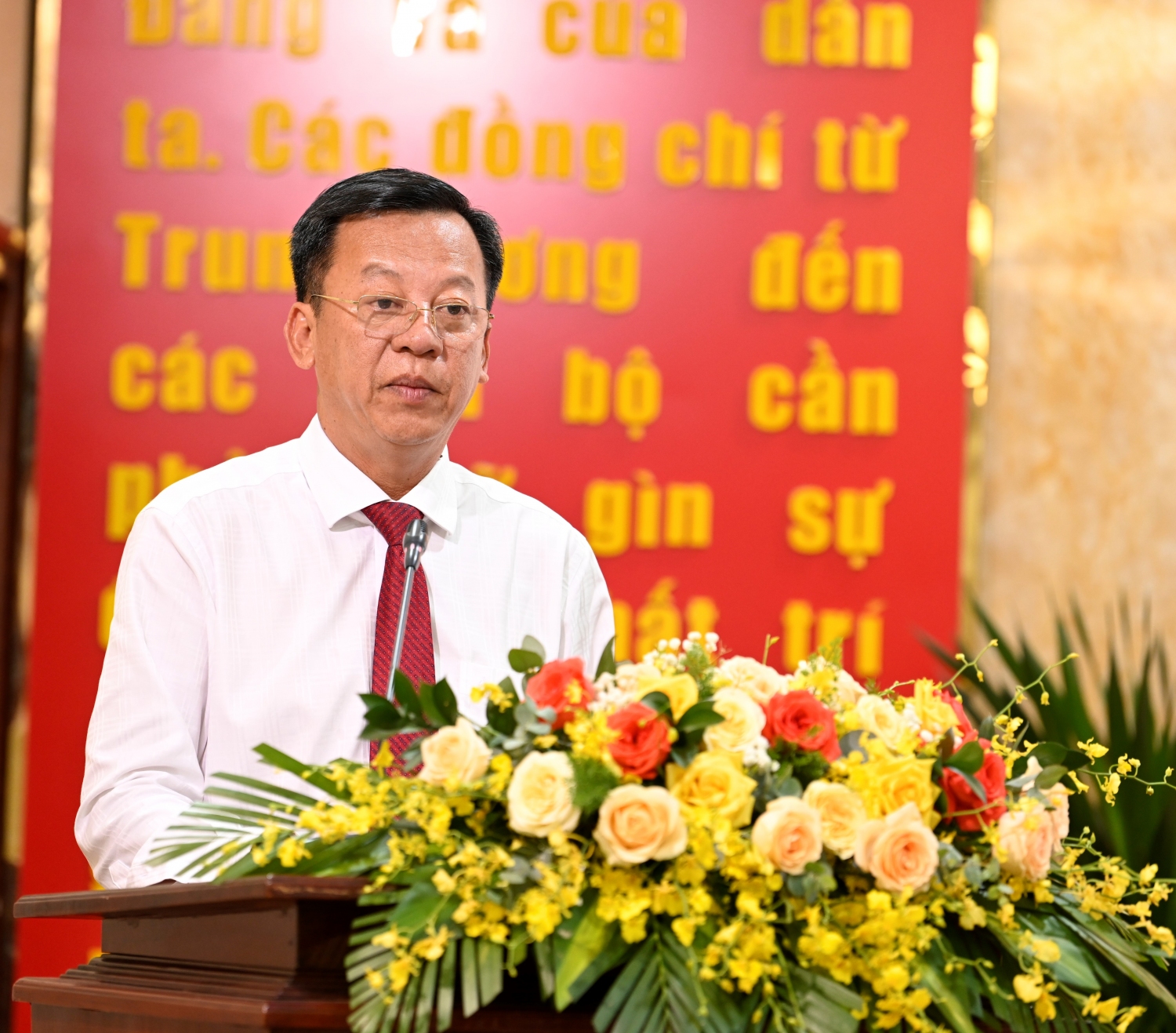 LÝ THANH TÂM HỌP 13