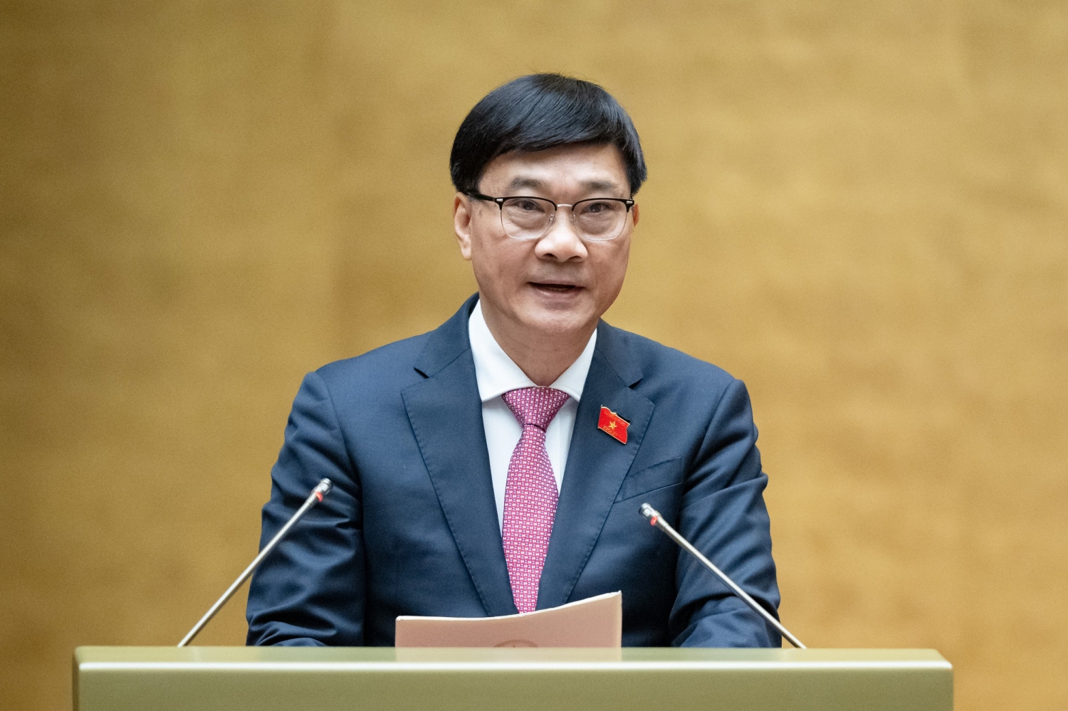 Vũ Hồng Thanh hop 7