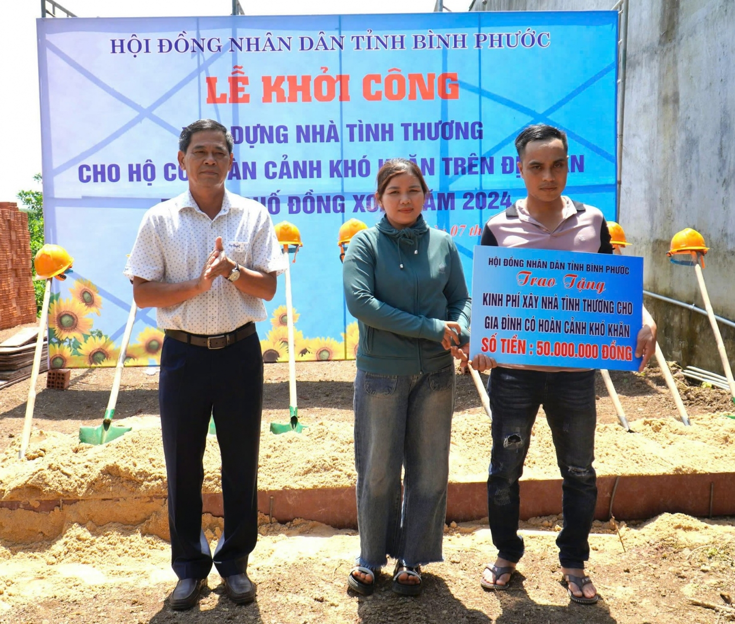 hình hội nghị GIAO BAN