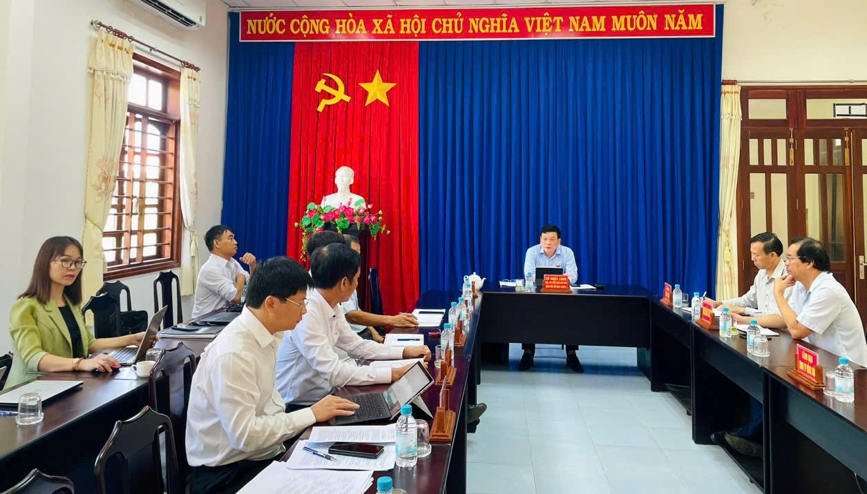 tiếp dân t 8