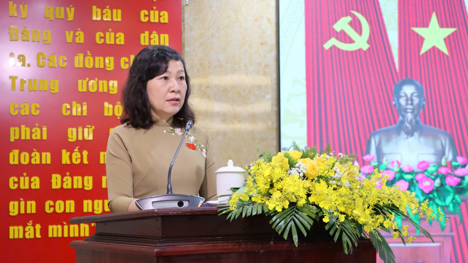 Huỳnh Thị Hằng 2