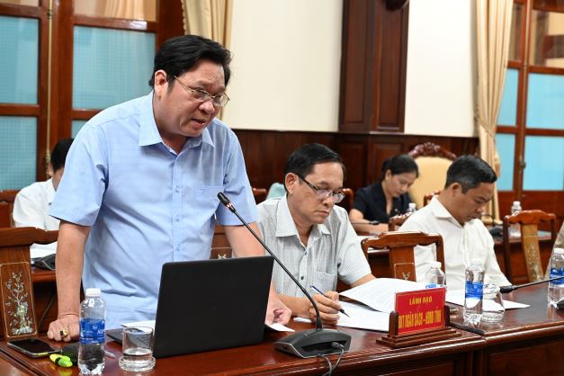 vũ mạnh tiến
