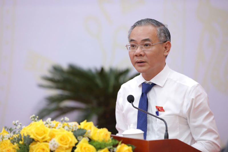 phạm thụy luân