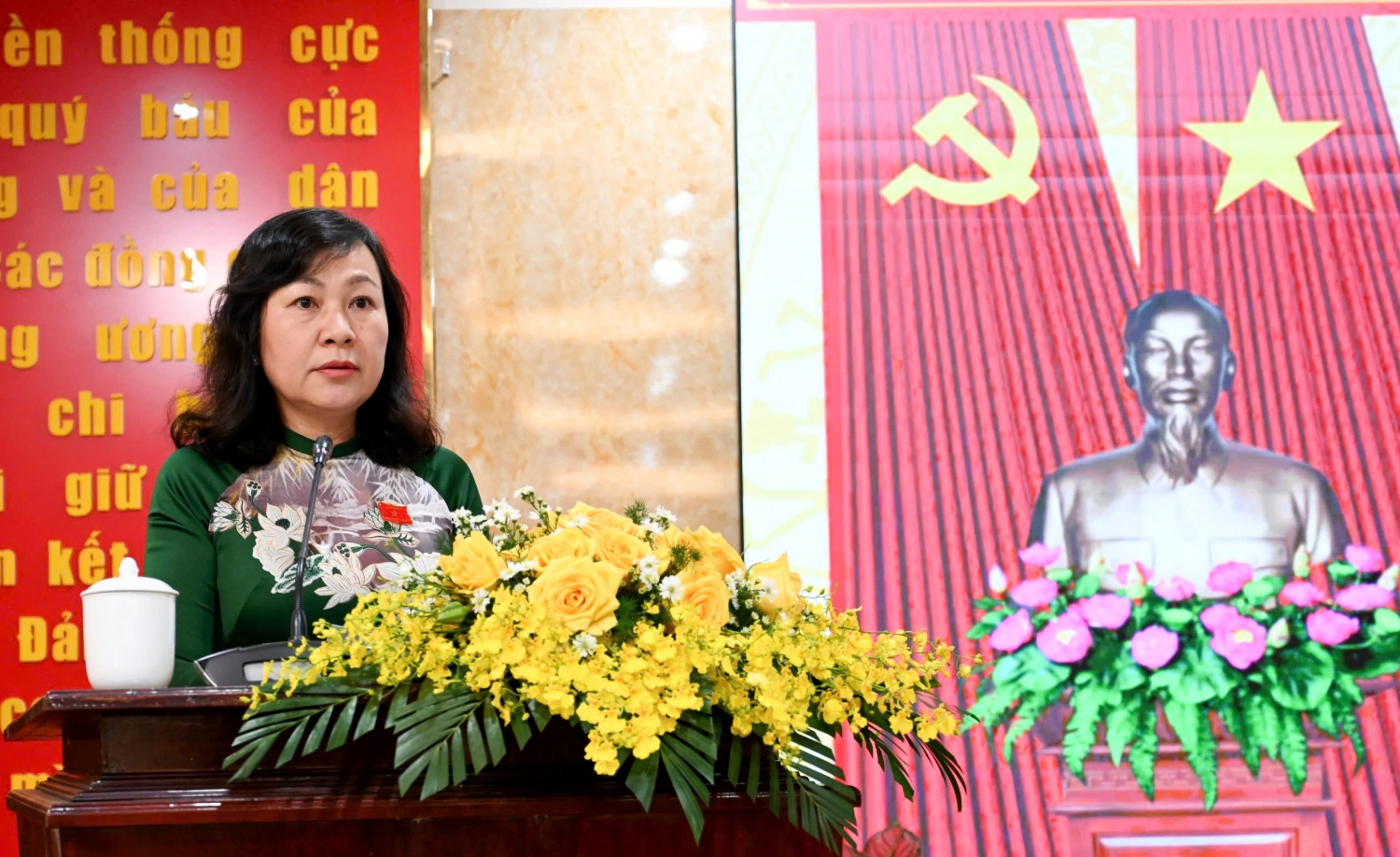 huỳnh thị hằng 19 2