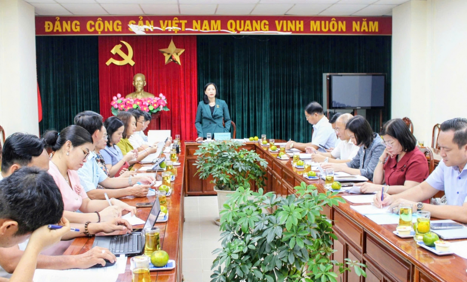 Chỉ tiêu lĩnh vực văn hóa, xã hội ước thực hiện đạt theo Nghị quyết số 21/NQ-HĐND ngày 24-7-2025 của HĐND tỉnh đã đề ra