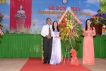 Đồng chí Điểu Hơn – Trưởng Ban Dân tộc HĐND tỉnh dự lễ đón nhận Bằng công nhận trường đạt chuẩn quốc gia