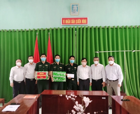 Thường trực HĐND tỉnh thăm Đồn biên phòng Đăk Ơ, huyện Bù Gia Mập