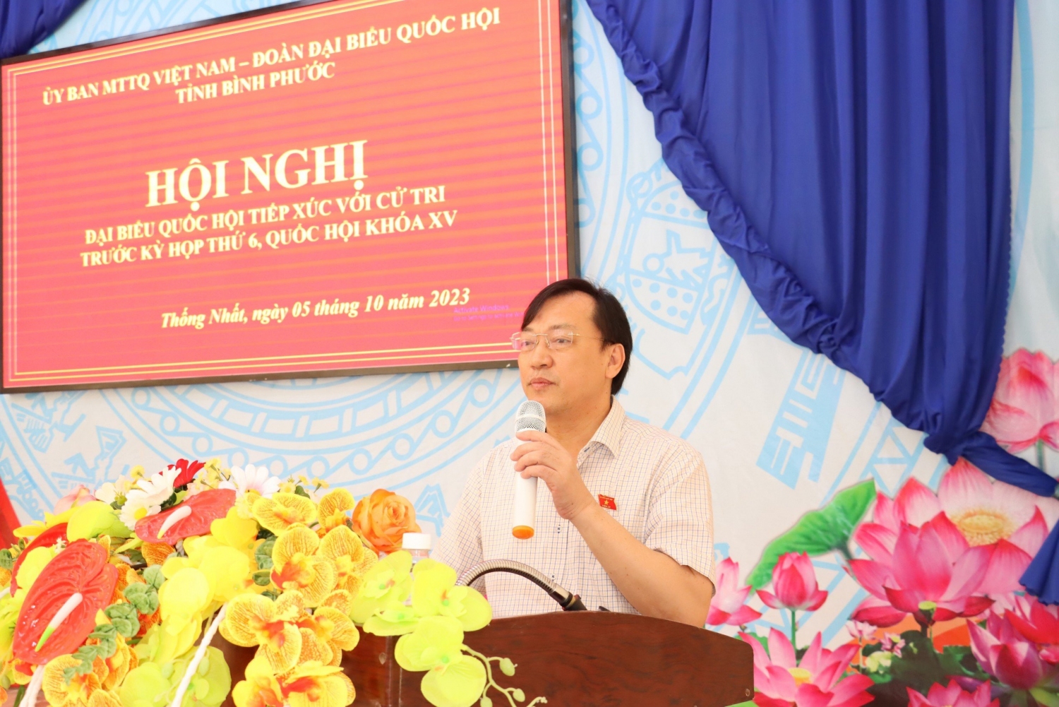 PHAN VIẾT LƯỢNG