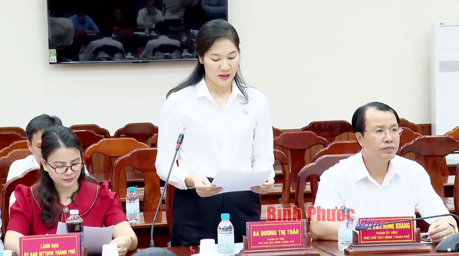 DƯƠNG THỊ THẢO