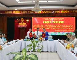 Hội nghị ký kết Quy chế phối hợp công tác Giữa TTHĐND tỉnh,...